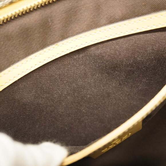 Gucci GG Supreme Shoulder Bag 201446 Beige, Cream Yellow, and Champagne for W... - Picture 12 of 13